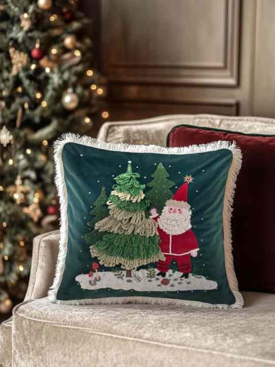 Cuscino verde ricamato 